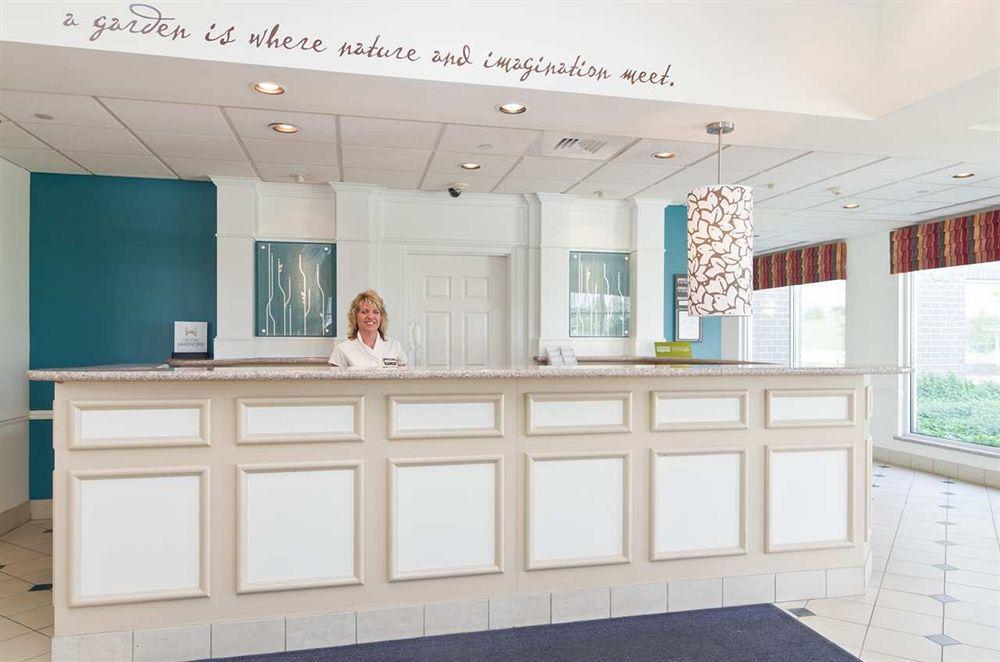 Hilton Garden Inn Уустер Екстериор снимка